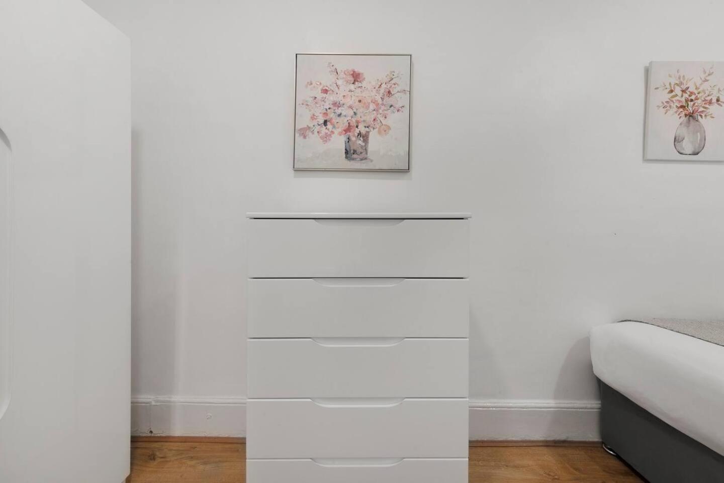 2 Bed Piccadilly Apartment 3 Londyn Zewnętrze zdjęcie