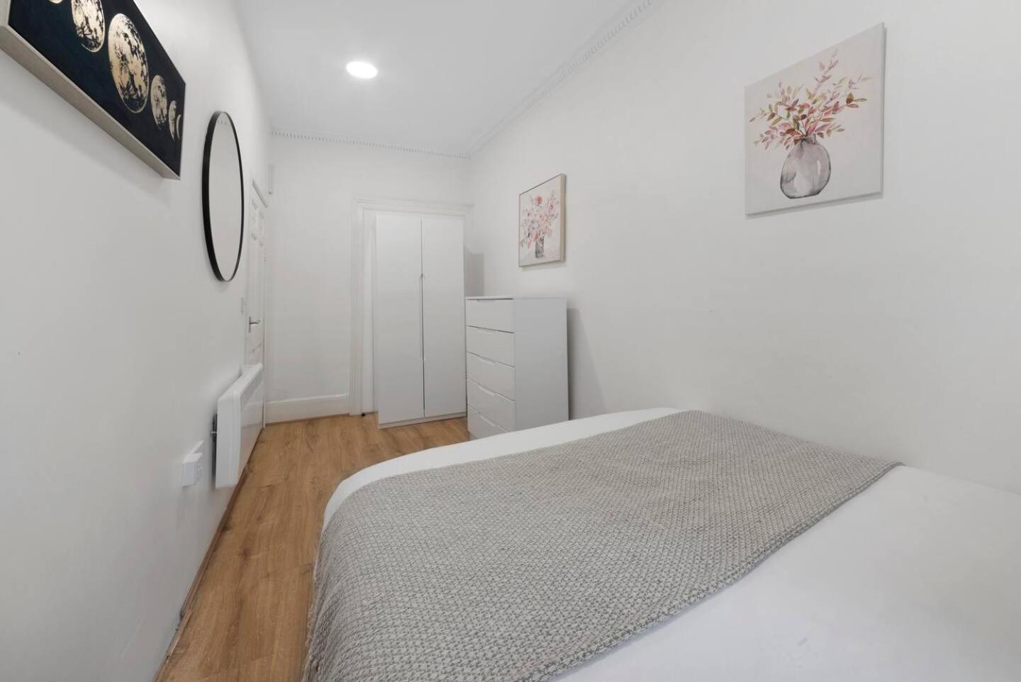 2 Bed Piccadilly Apartment 3 Londyn Zewnętrze zdjęcie